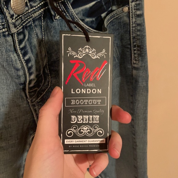 New jeans - Picture 4 of 4